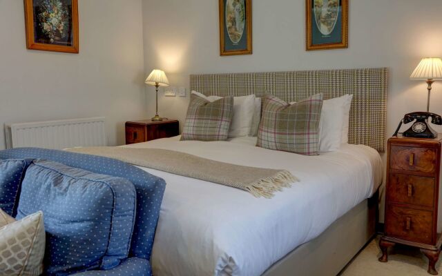 The Moonraker Hotel