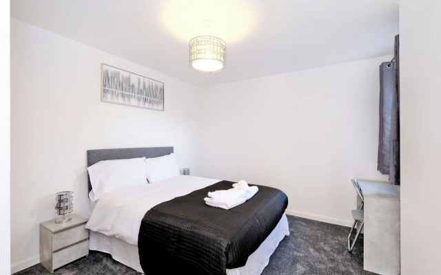 Orange Apartments - Belgrave Mansions