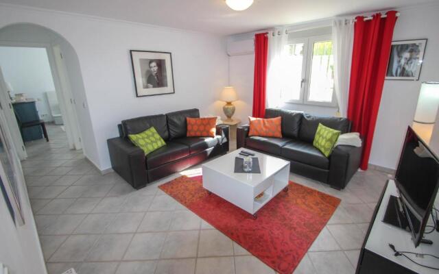 Susi - holiday home with private swimming pool in Moraira