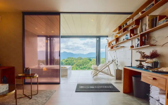 Yufuin Onsen Glaming Comorebi