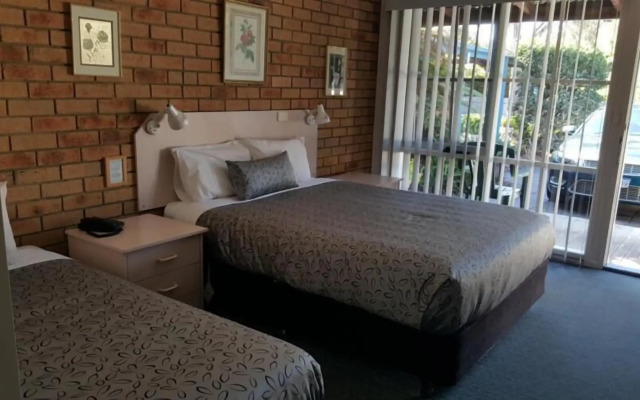 Balnarring Village Motor Inn