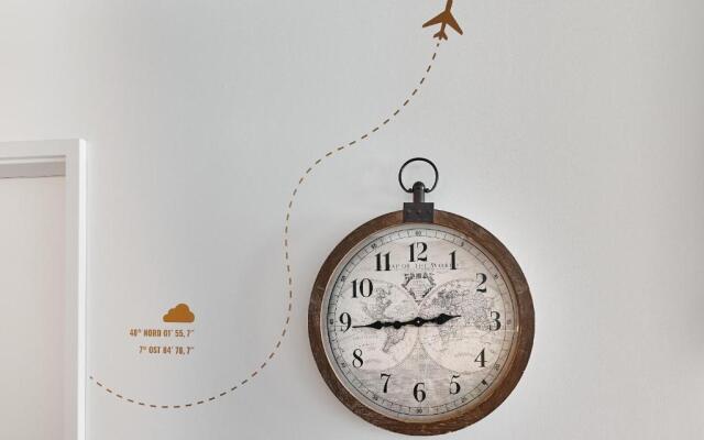 The Cloud Suite Apartments