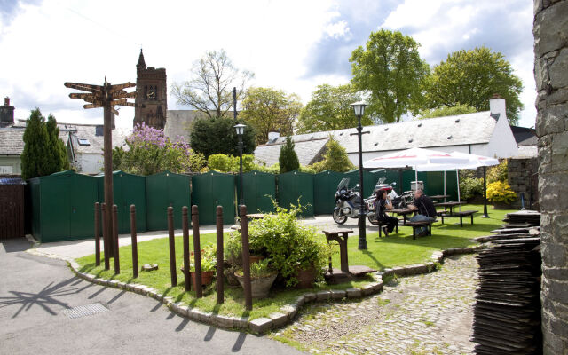 Buccleuch Arms Hotel & Restaurant