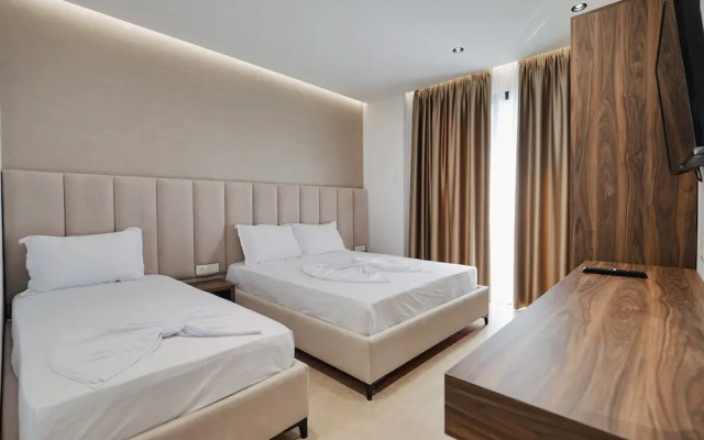 Sunlight Hotel