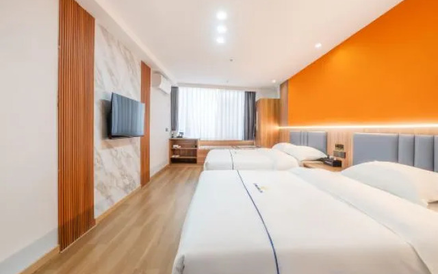 Four Seasons Haojia Boutique Apartment