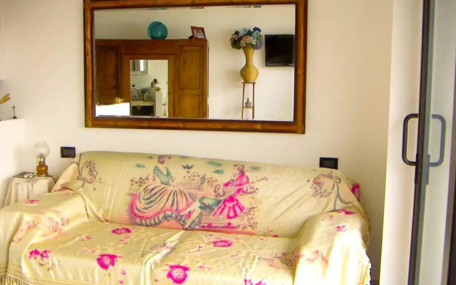 Apartment With one Bedroom in Milazzo, With Wonderful sea View, Pool A