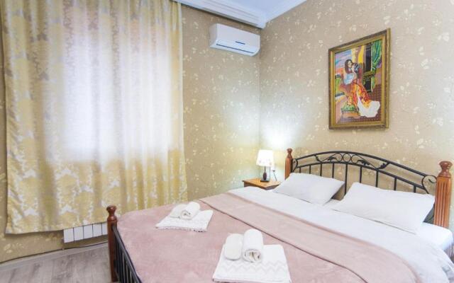 Terrace House Near Opera