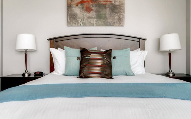 Global Luxury Suites At Seaport