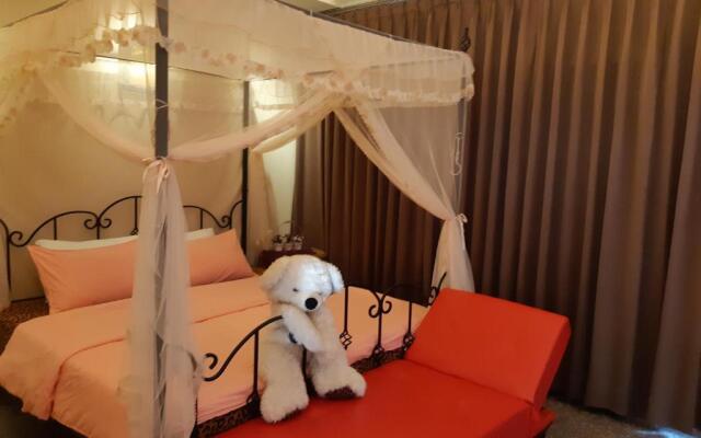 Shuanghui Garden B&B