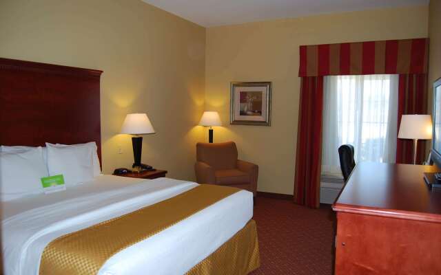 La Quinta Inn & Suites by Wyndham Fairfield TX