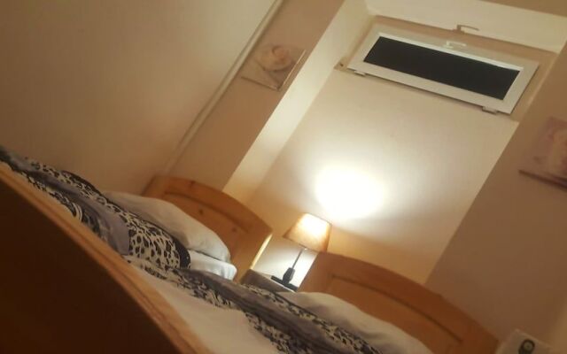 Deso Hostel & Rooms