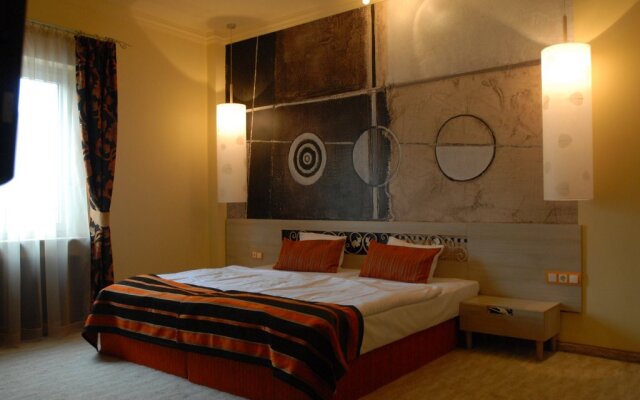 Adler Hotel