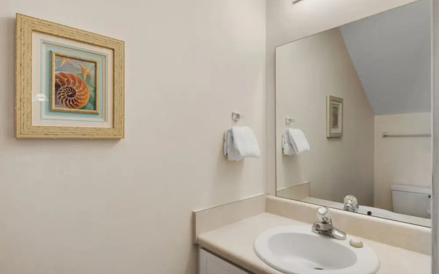 Summer Lake Townhomes 17