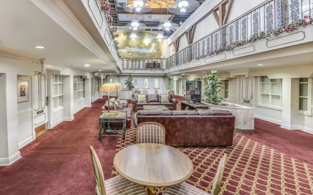 Plaza Suites Downtown New Orleans
