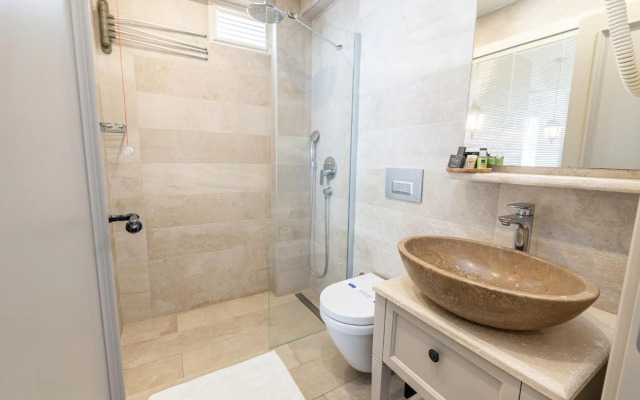 Emirtimes Hotel Kadikoy