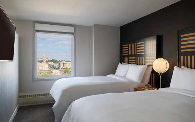 Renaissance Des Moines Savery Hotel
