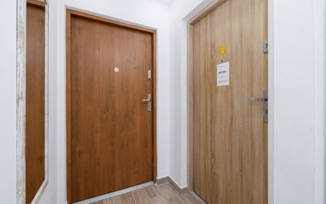 Studio Moniuszki Kraków by Renters