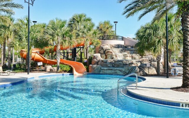 Solterra 6 Bedroom House w Pool - 7032SR