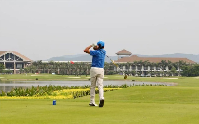 Zhuhai Jinwan Golf Hotel (Jinwan Huafa Shangdu Branch)