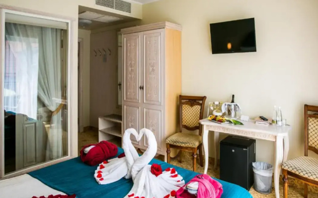 Grand Rose SPA Hotel
