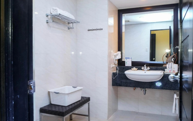 Coron Westown Resort