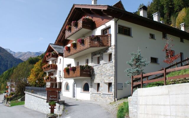 Residence Larice Bianco