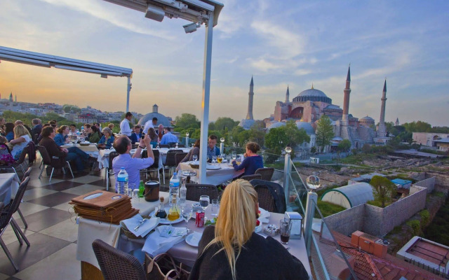 Seven Hills Hotel - Special Class