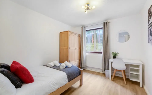 Spacious 4-Bedroom 2-Bath Home in Bywood