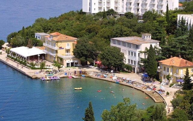 Omisalj Hotel Adriatic