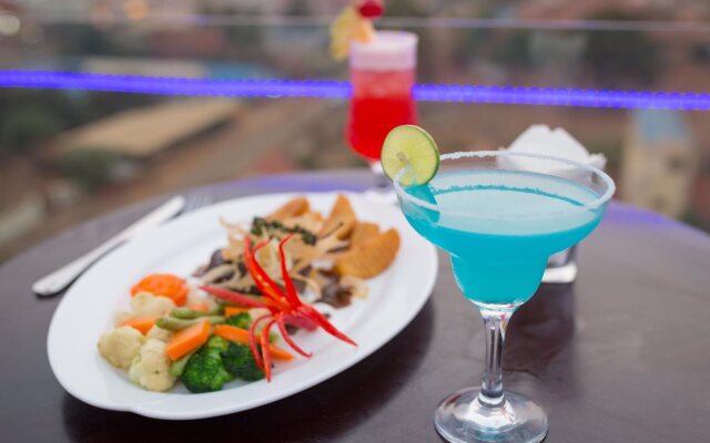 Yeak Loam Hotel