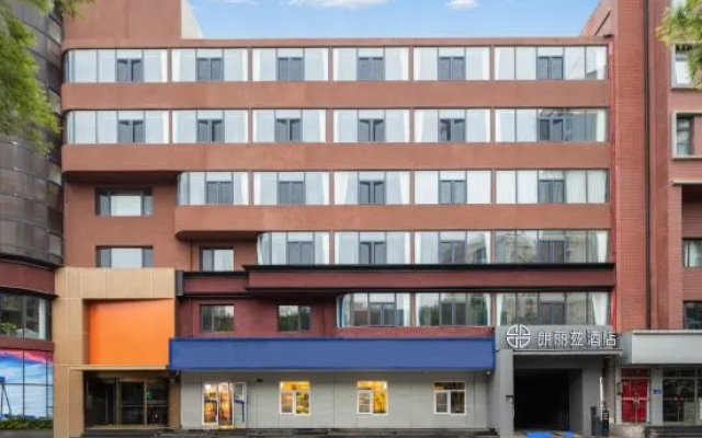 Palace Hotels(Liuliqiao East Subway Station of Beijing West Railway Station))