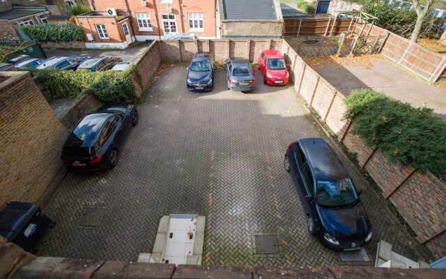 King Edward Apartments