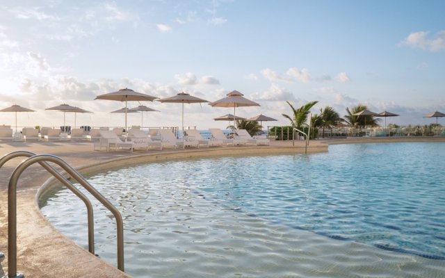 Sunset Royal Beach Resort - All Inclusive