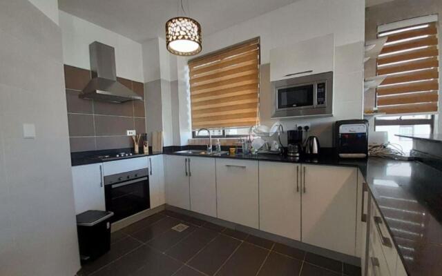 Spacious 2 Bedroom Serviced Apartment with Pool