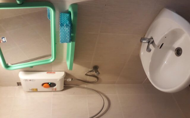 Tawan Shine parkview Resort