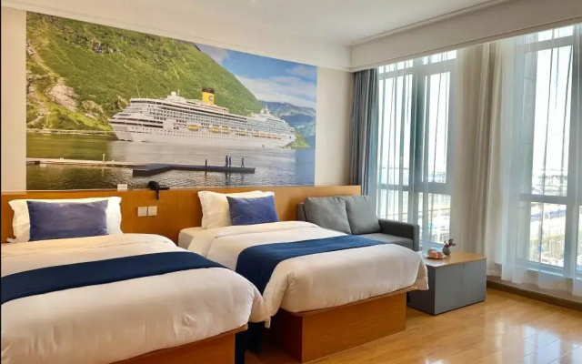 Linjiang International Cruise Hotel