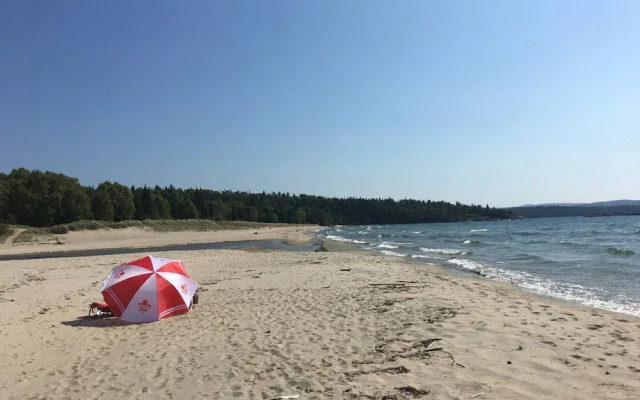 Mystic Isle Motel