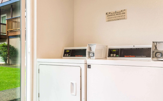 Rodeway Inn Enumclaw Mount Rainier-Crystal Mountain Area