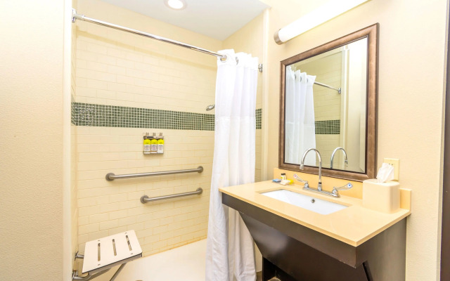 Staybridge Suites Houston IAH - Beltway 8 by IHG