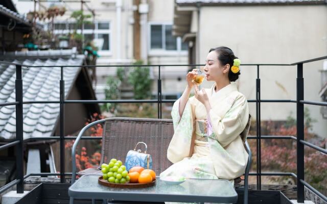 Kumo Machiya Nishiki