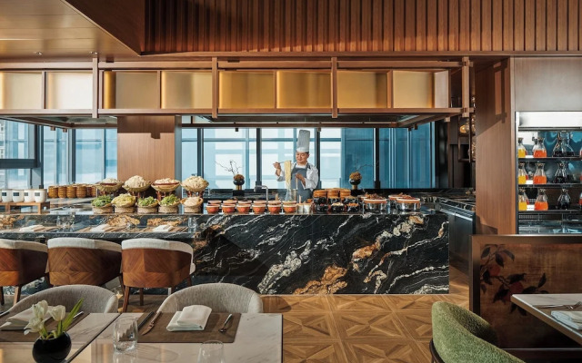 Hualuxe Chongqing Wushan by IHG