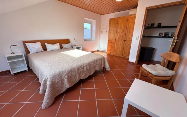 Shared Holiday in two Separate Flats