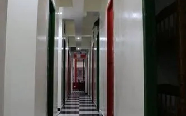 Deck Hostel