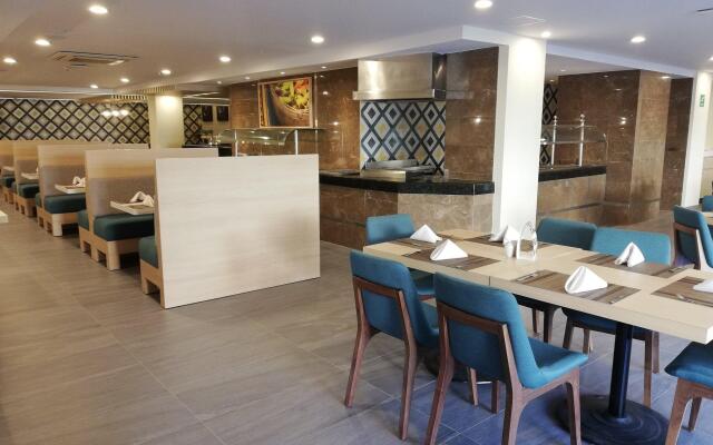 Holiday Inn Hotel & Suites Guadalajara-Centro Historico by IHG