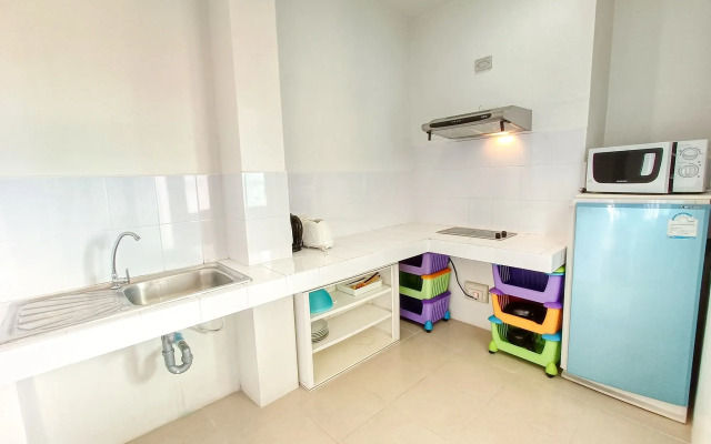 SR Sea View Apartments