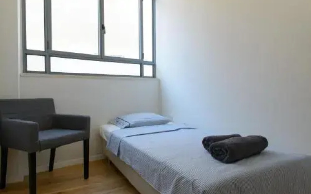 Charming 4BR TownHouse in Neve Tsedek by HolyGuest