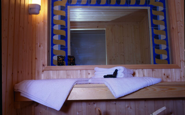 Les Jardins Du Luxembourg Hotel