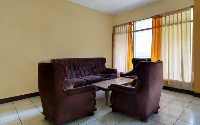 OYO 93229 P3 Guest House