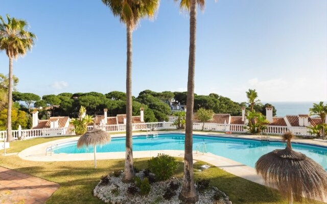 Preciosa casa con piscina comunitaria en Benalmádena