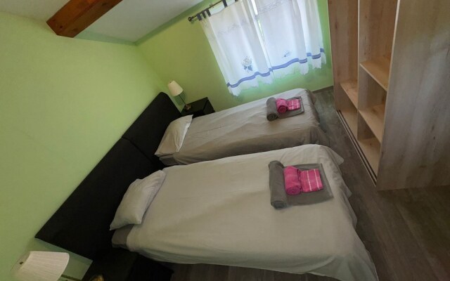 Oasis Surfcamp